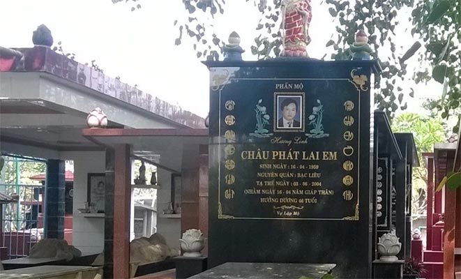 Mộ của Châu Phát Lai Em - Đàn em thân tín của Năm Cam